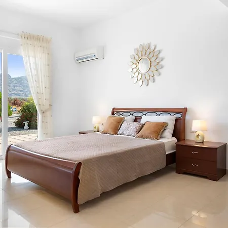 Apartamento Grande View Charaki