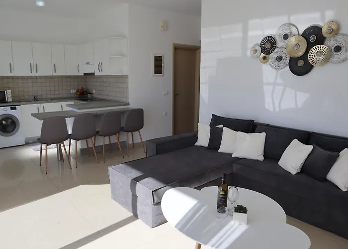 Grande View Appartement Charaki