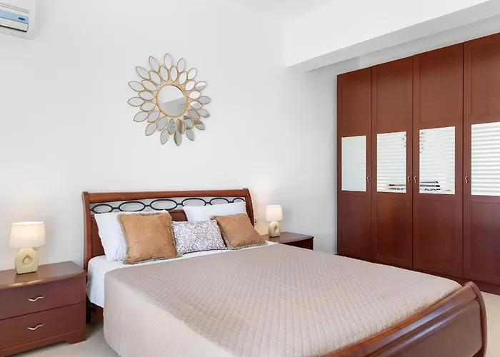 Grande View * Charaki